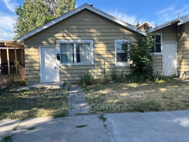 Idaho Falls House: 1298 Idaho Ave
