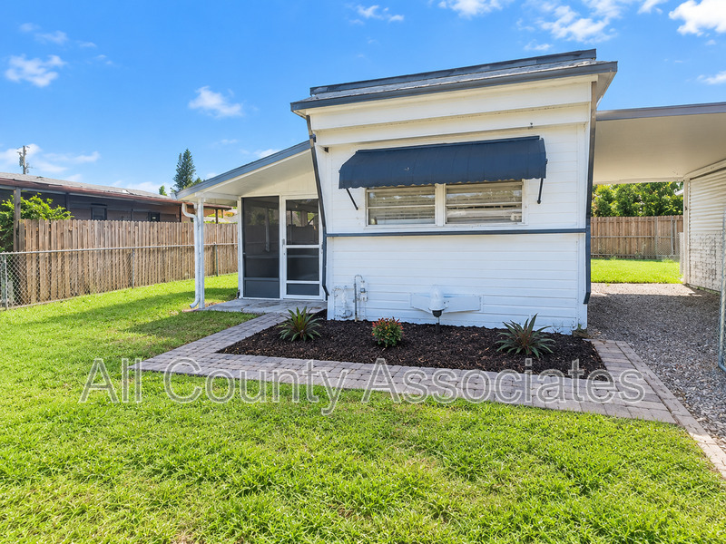 Main image for 1844 Mary Ln