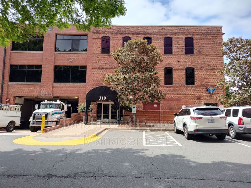 Charlotte Condo: 310 Arlington Avenue