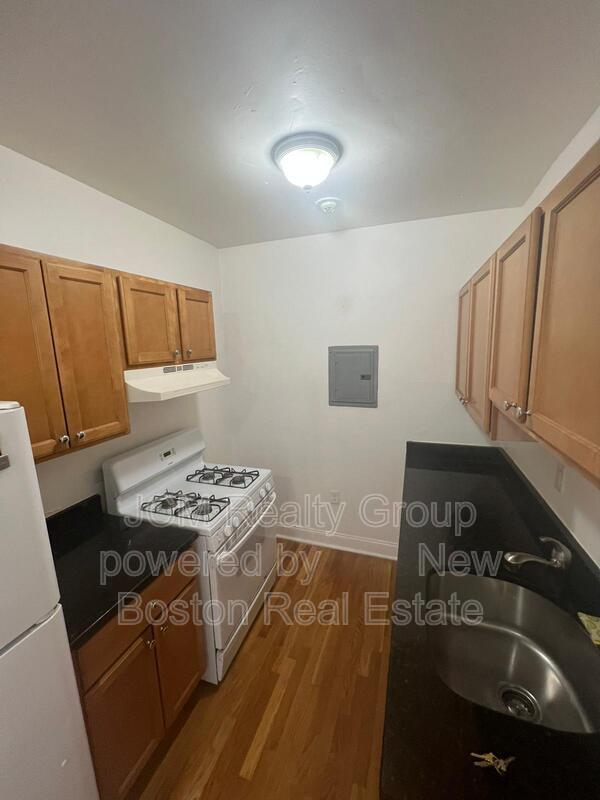Revere Condo: 10 Yeamans Street