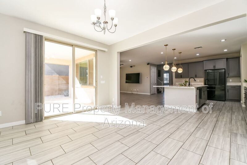 Chandler House: 513 E Yellowstone Pl