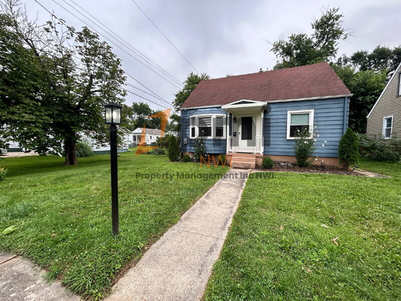 Valparaiso House: 1110 Lafayette Street