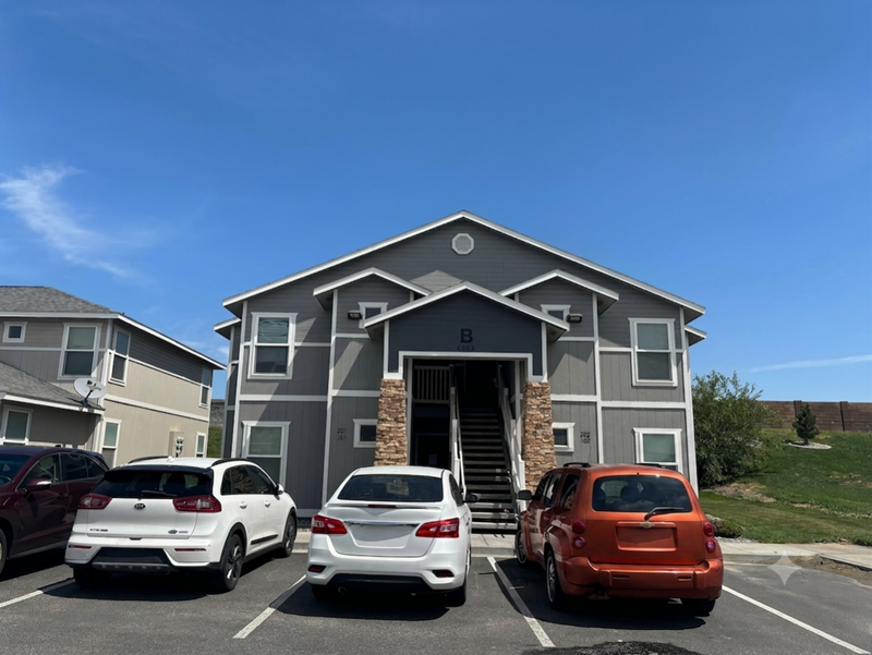 Pasco Condo: 6005B Chapel Hill Blvd