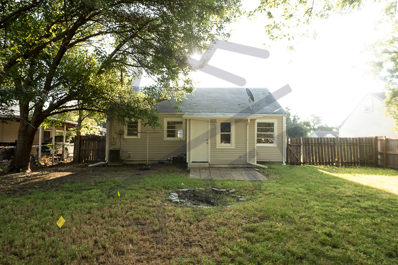 Wichita House: 1921 South Vine Street