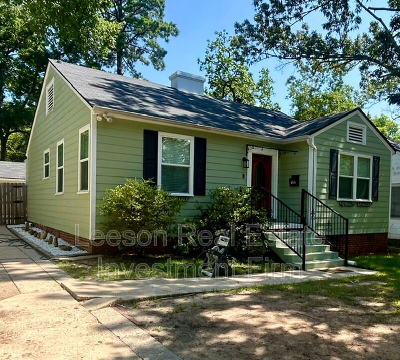 Shreveport House: 122 E Dalzell