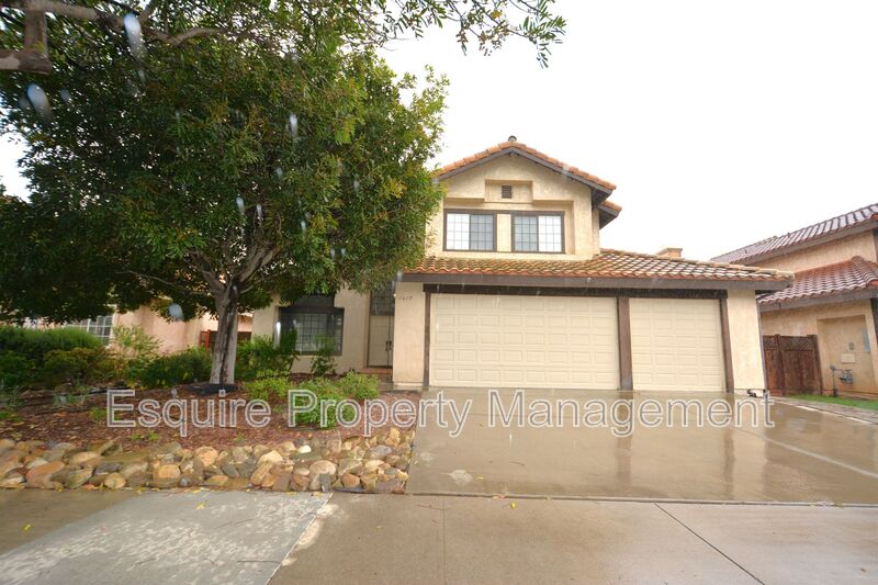 OXNARD House: 1610 ONEIDA PLACE