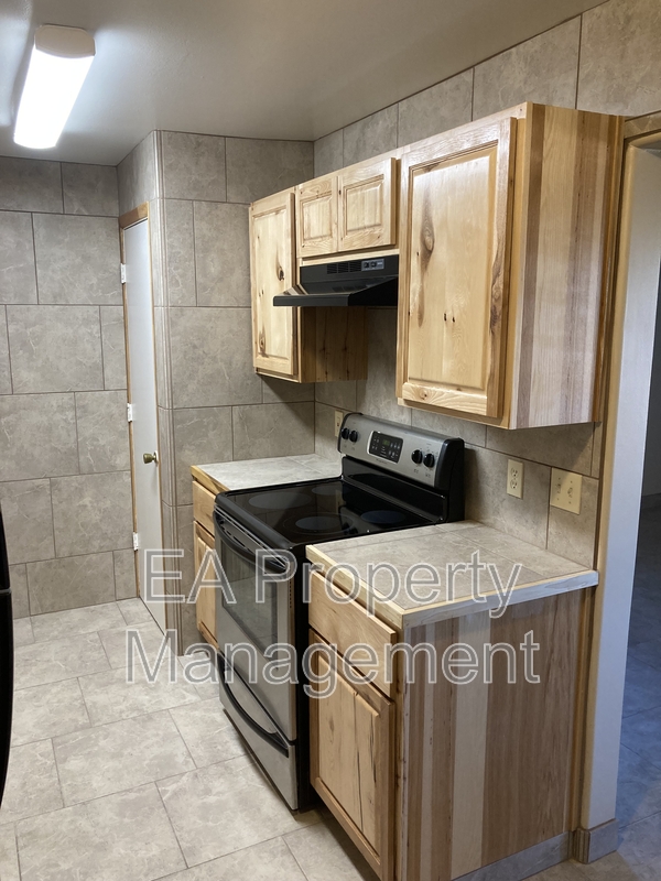 Albuquerque Condo: 421 Alcazar Street Southeast