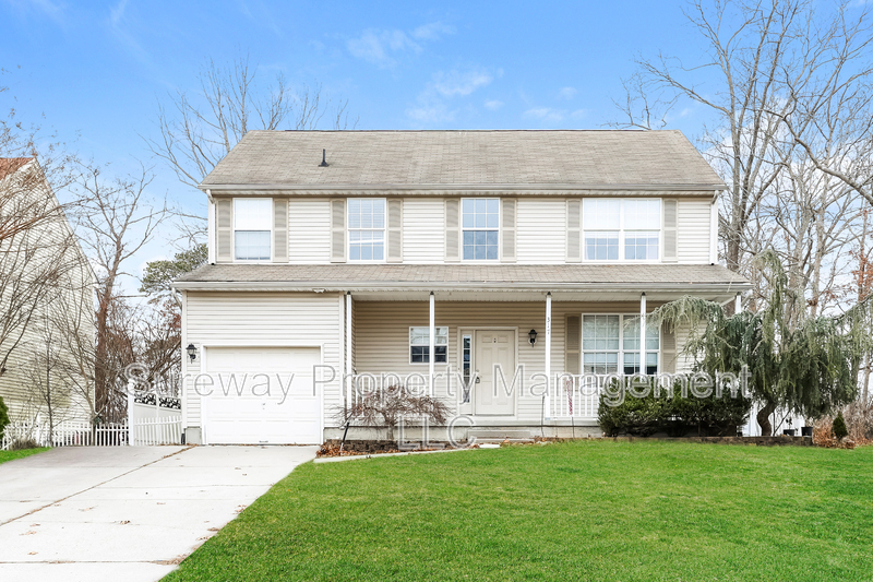 Galloway House: 317 Upas Ave