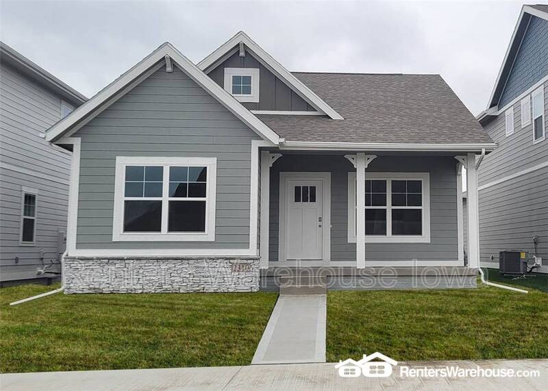 Ankeny House: 2310 SW Plaza Pkwy