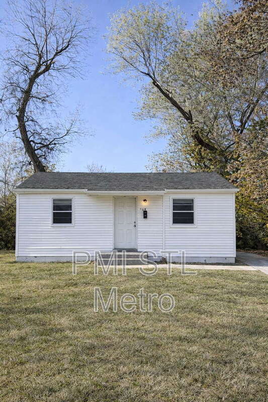 Ferguson House: 705 Beardsley Ct