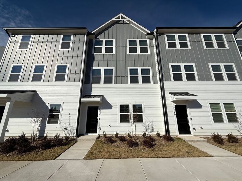 Apex Townhome: 2542 Olive Chapel Rd