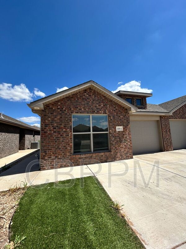 Lubbock House: 2110 N. Avenue J