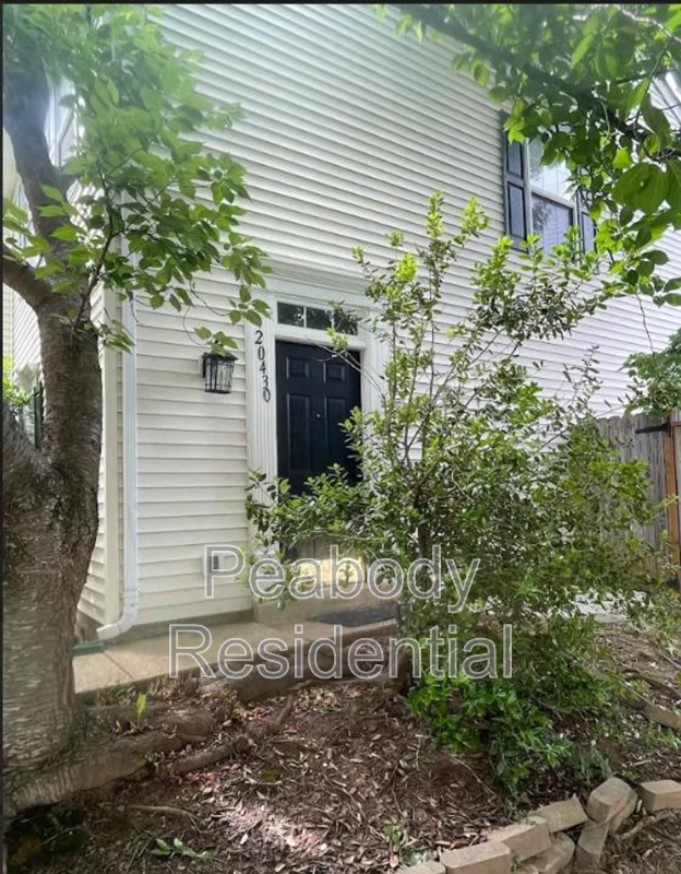Sterling House: 20430 Herring Pond Ter
