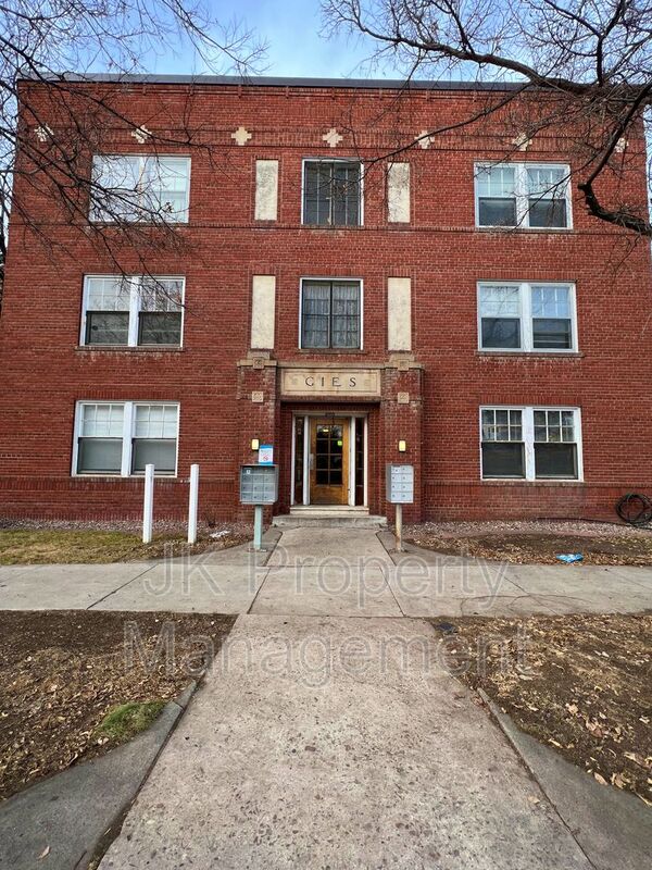 Great Falls House: 310 5th Street N