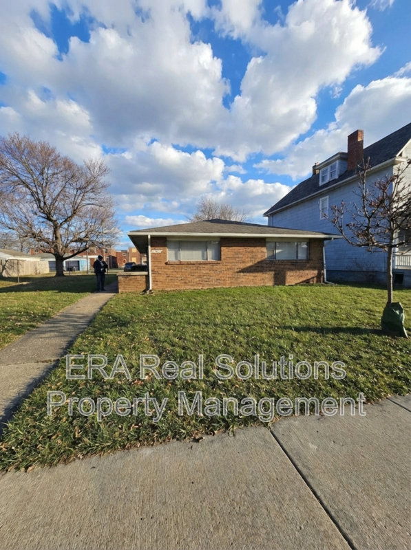 Columbus Condo: 55 S Hague Ave