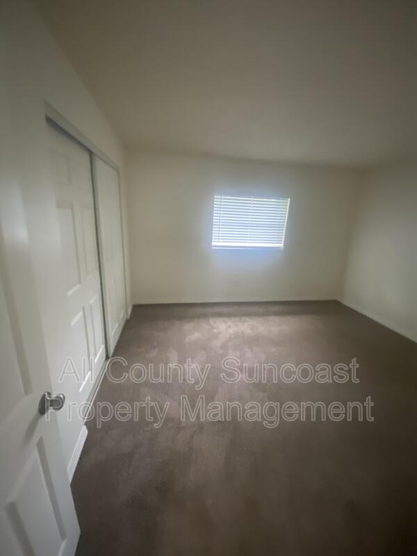 Main Rental Photo 8