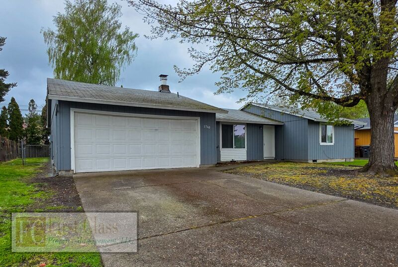 HILLSBORO House: 1760 NE 24TH AVE