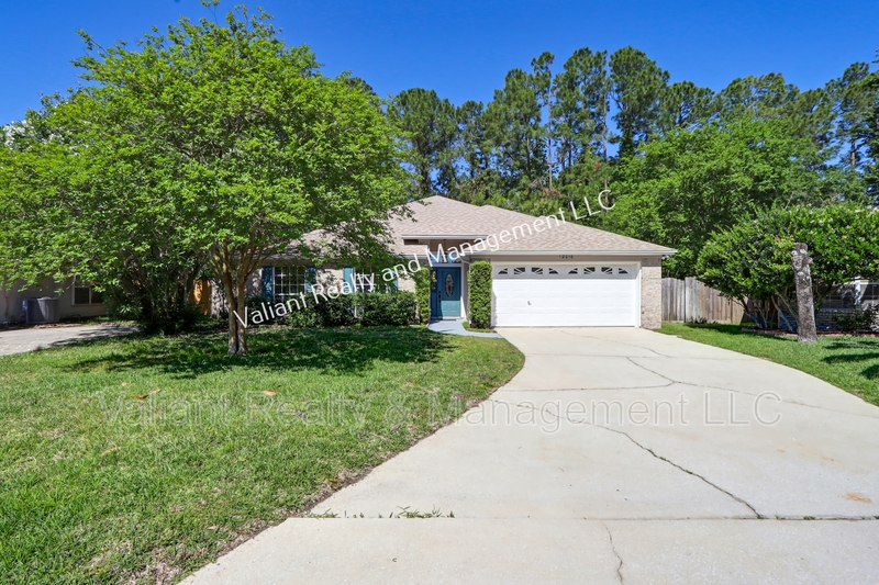 Jacksonville House: 12016 Shooting Star Court