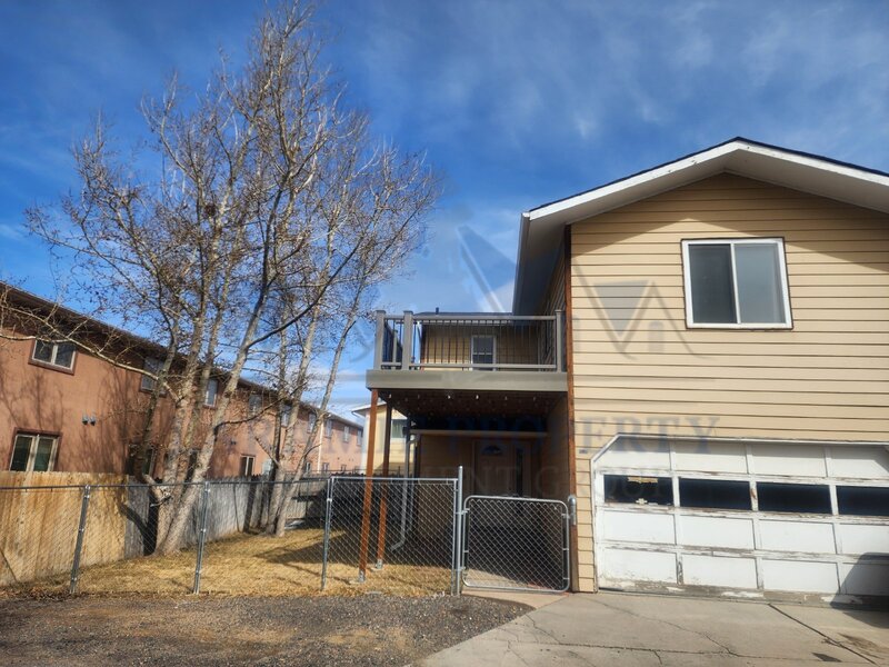 Laramie House: 522 South Lincoln Street