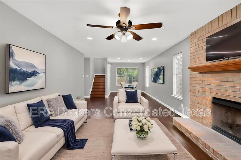 Austin House: 7601 Windrush Dr