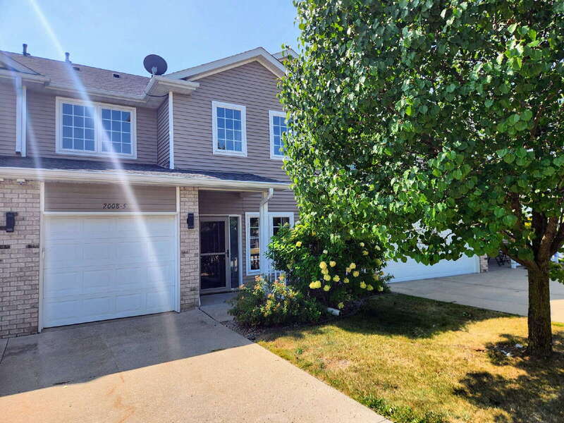 Ankeny Townhome: 2008 Northwest Ashton Lane