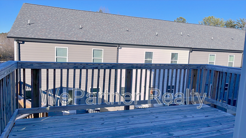 Jasper Townhome: 15 Sandstone Dr.