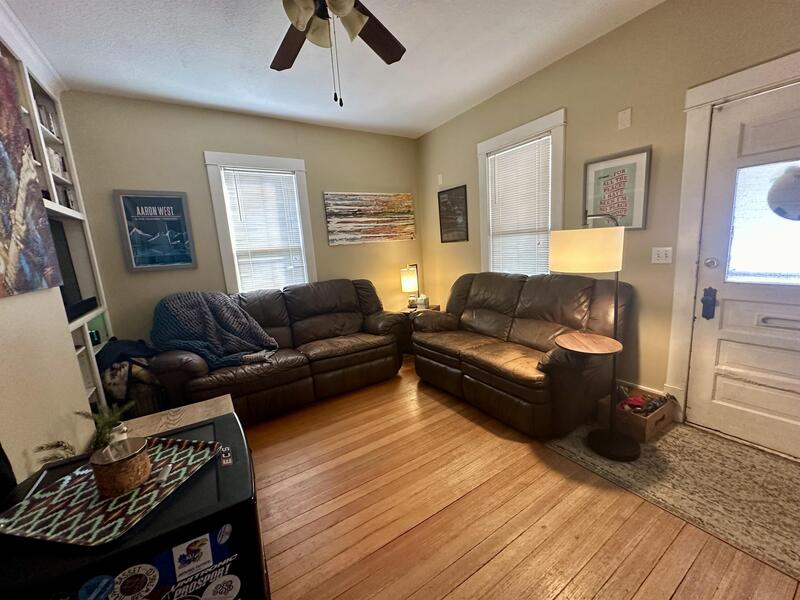 Lawrence House: 936 Alabama Street