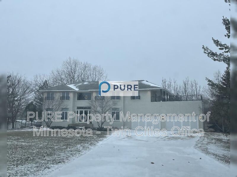 Inver Grove Heights House: 8731 Alverno Ave