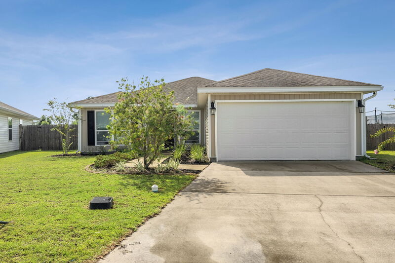 Panama City House: 7131 Penn Way