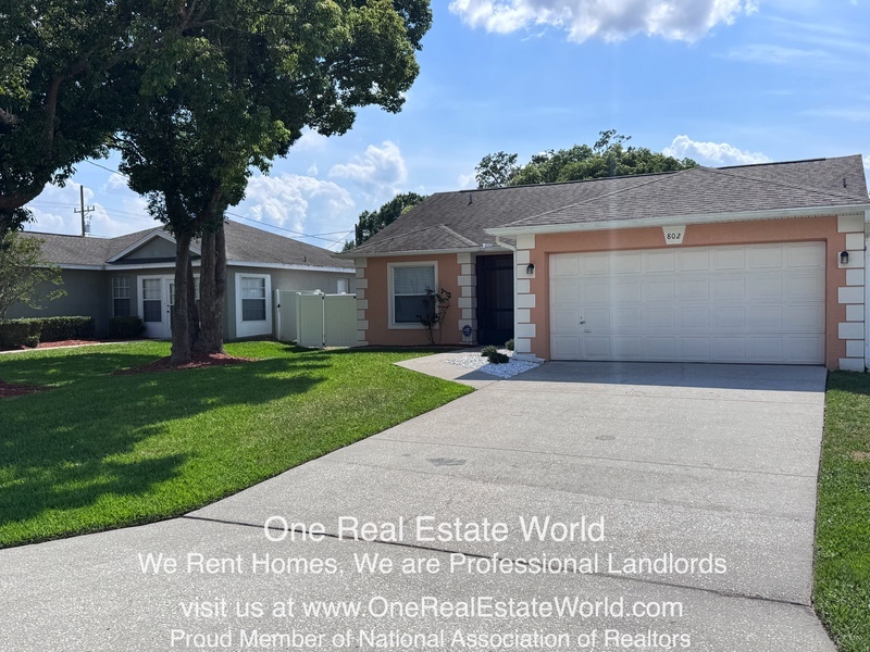 Saint Cloud House: 802 Wyoming Ave