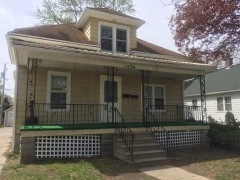 Green Bay Condo: 1536 Cedar Street - Lower