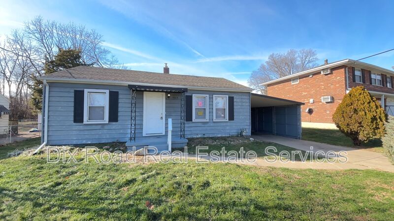Middletown House: 1724 Winton Street
