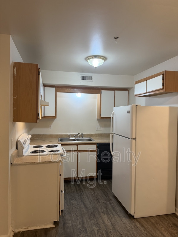 High Point Condo: 308 Ardale Drive - 2G