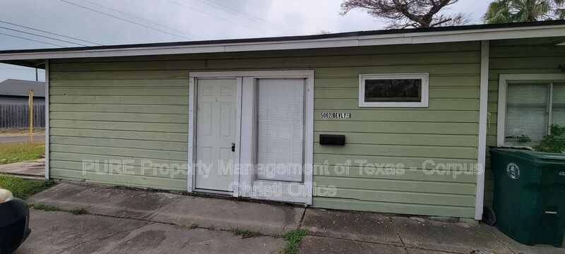 Corpus Christi House: 5002 Bevly Dr