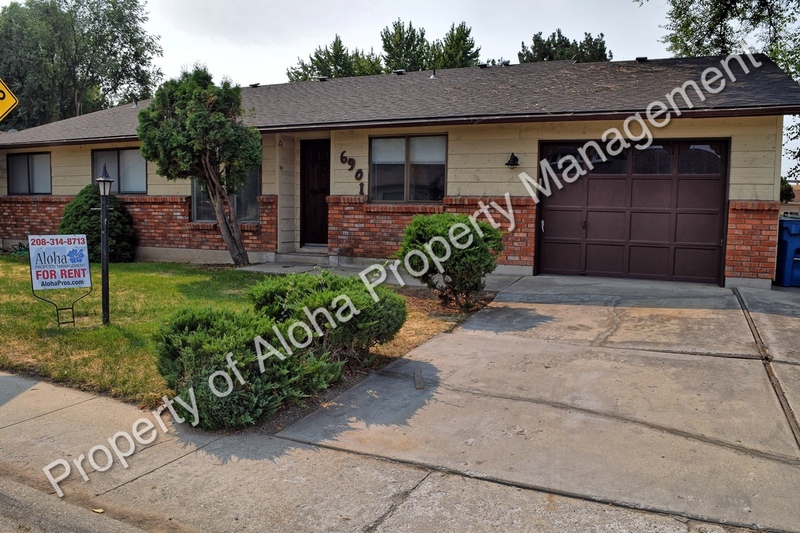 Boise House: 6901 Freemont