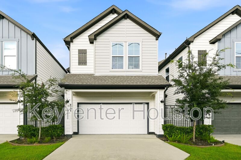 Houston House: 8324 Curry Road