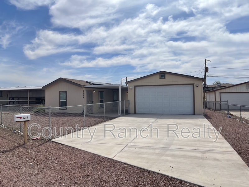 Bullhead City House: 2288 Kaibab Drive