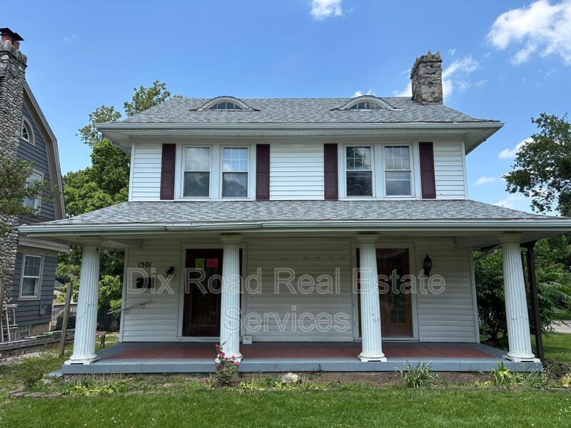 Dayton House: 1501 Glenbeck Avenue