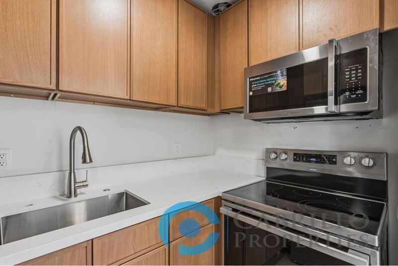 Escondido Condo: 407 Idaho Avenue