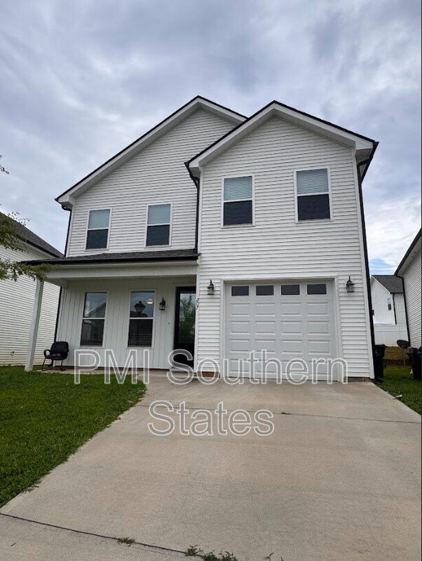 Travelers Rest House: 207 Clarus Crk Wy