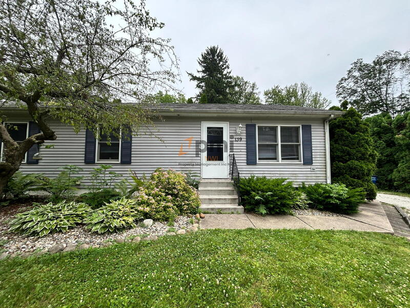 La Porte Condo: 139 Kabelin Avenue