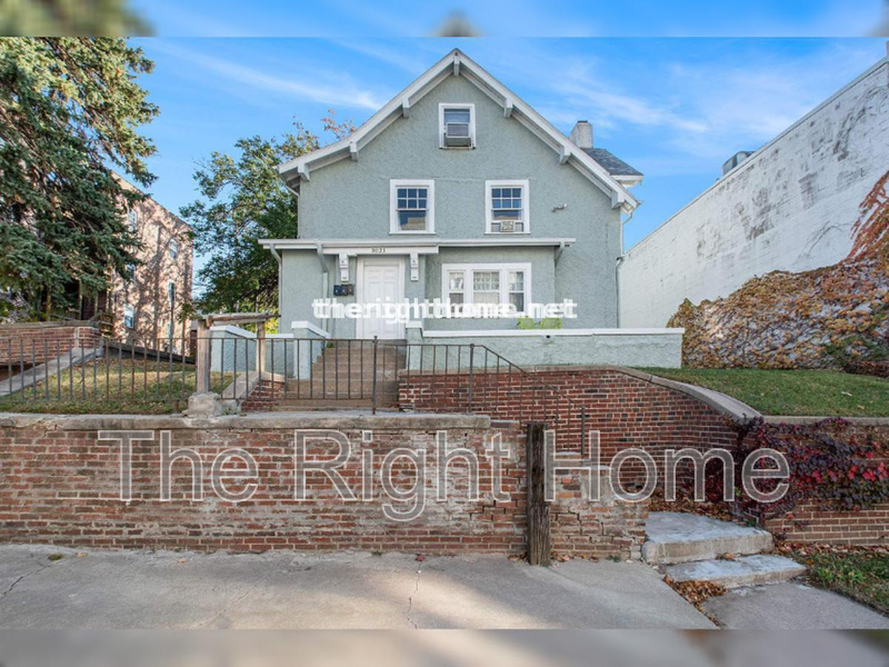 Omaha Condo: 3021 Harney St