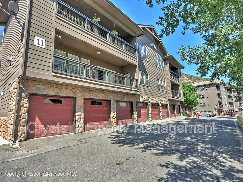 Glenwood Springs House: 2701 Midland Ave 1125