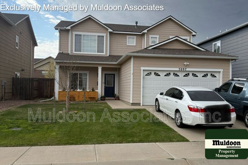 Pueblo House: 5097 Tabor Ln