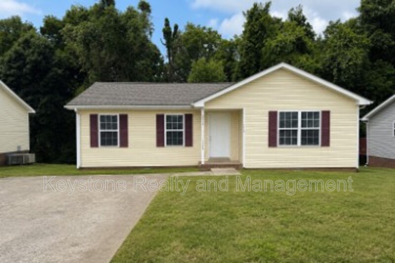 Clarksville House: 1236 Verkler Drive