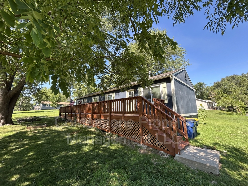 De Soto Condo: 8345 Center Drive - 8355