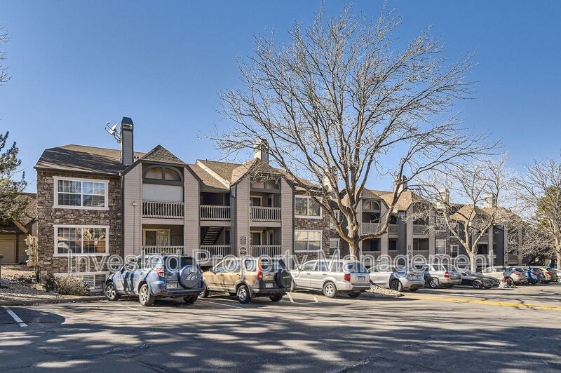 Englewood Condo: 9222 E Arbor Cir