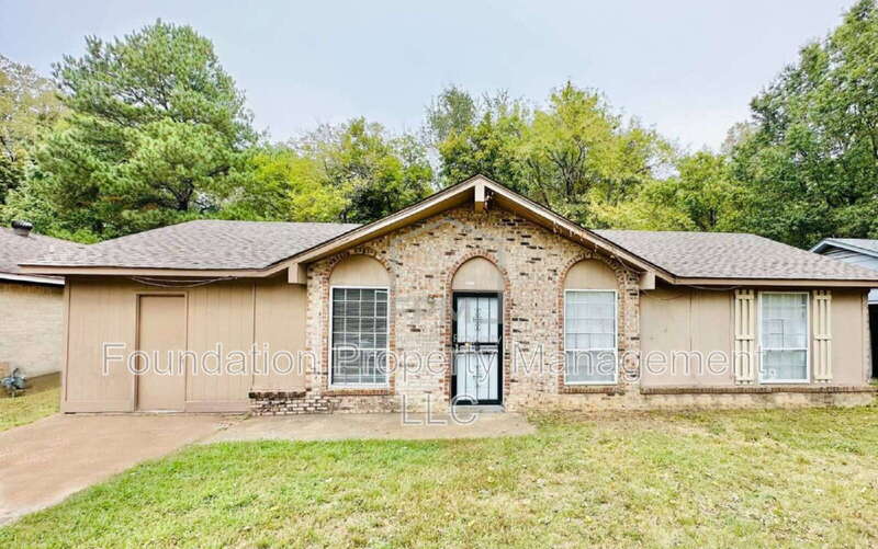 Memphis House: 3366 Lone Rock