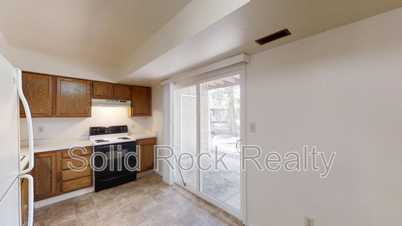 Colorado Springs Condo: 445 West Van Buren Street