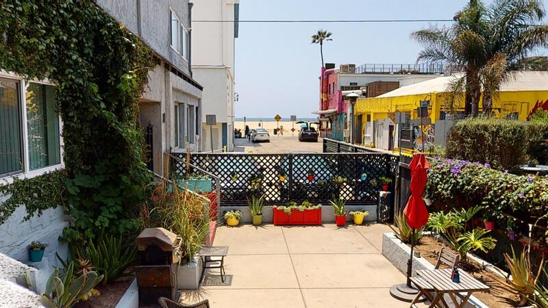 Venice Condo: 14 Wavecrest Avenue - 10